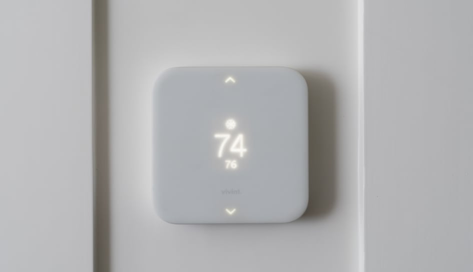 Vivint Medford Smart Thermostat